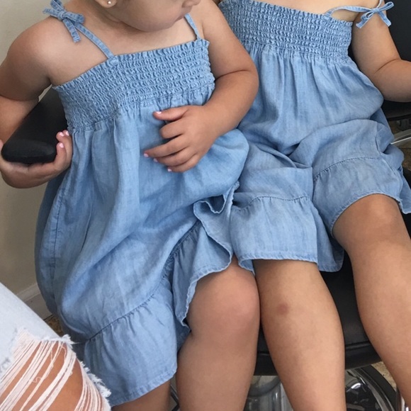 ✨FINAL PRICE✨Soft denim dress - Picture 2 of 8